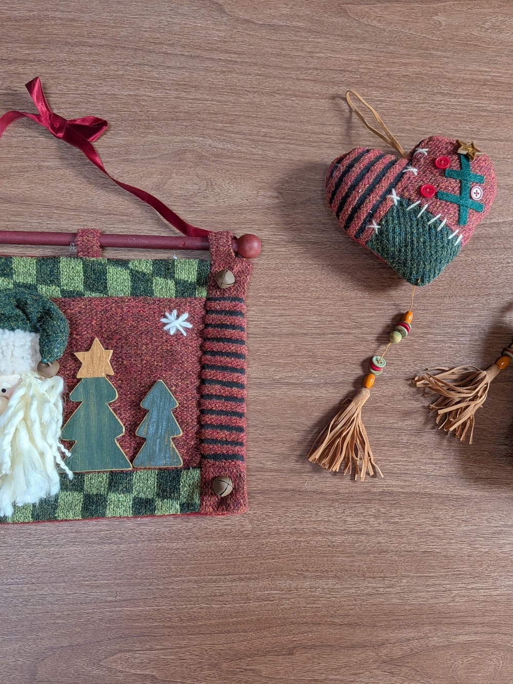 3-Piece Primitive Country Christmas Santa Wall Hanging Ornament Set
